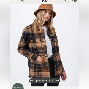 Tentree Plaid Utility Jacket in Black and Tan